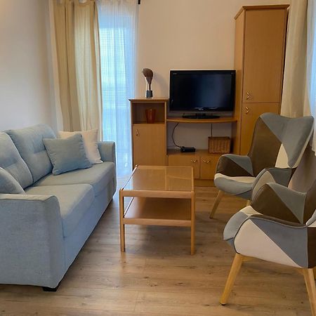 Apartmani Perić Stari Grad  Bagian luar foto