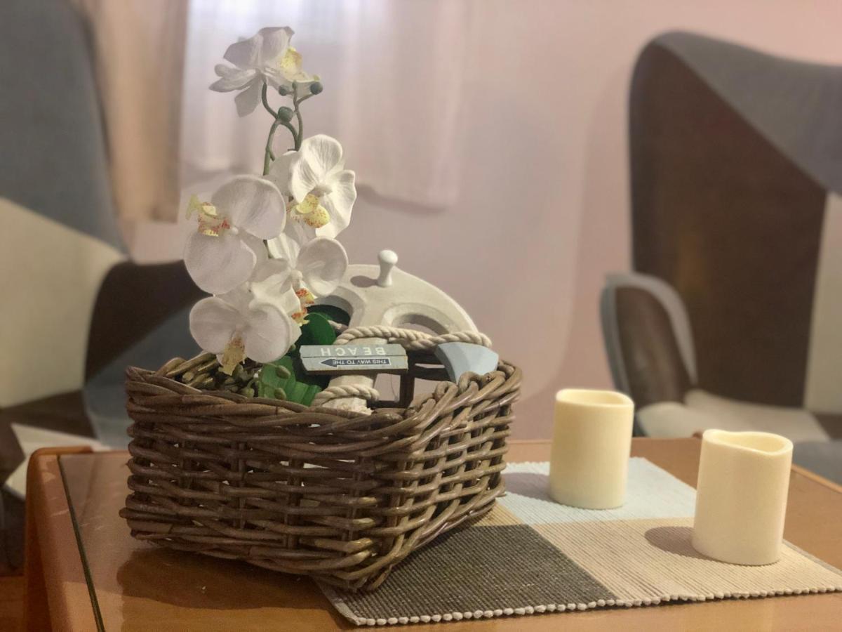 Apartmani Perić Stari Grad  Bagian luar foto
